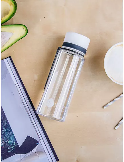Equa Plain White BPA free bottle / Бутылка для воды прозрачная белая без BPA 600 мл в магазине биодобавок nutrido.shop